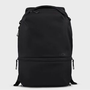 Black Urth 20L Arkose Backpack (for photographers)